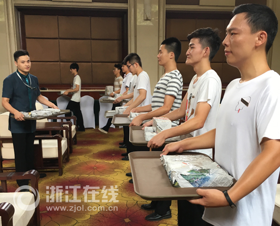 1475025883351784.jpg 7541889_859461.jpg